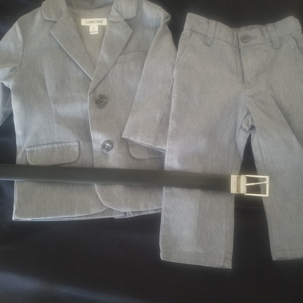Toddler suit  with belt